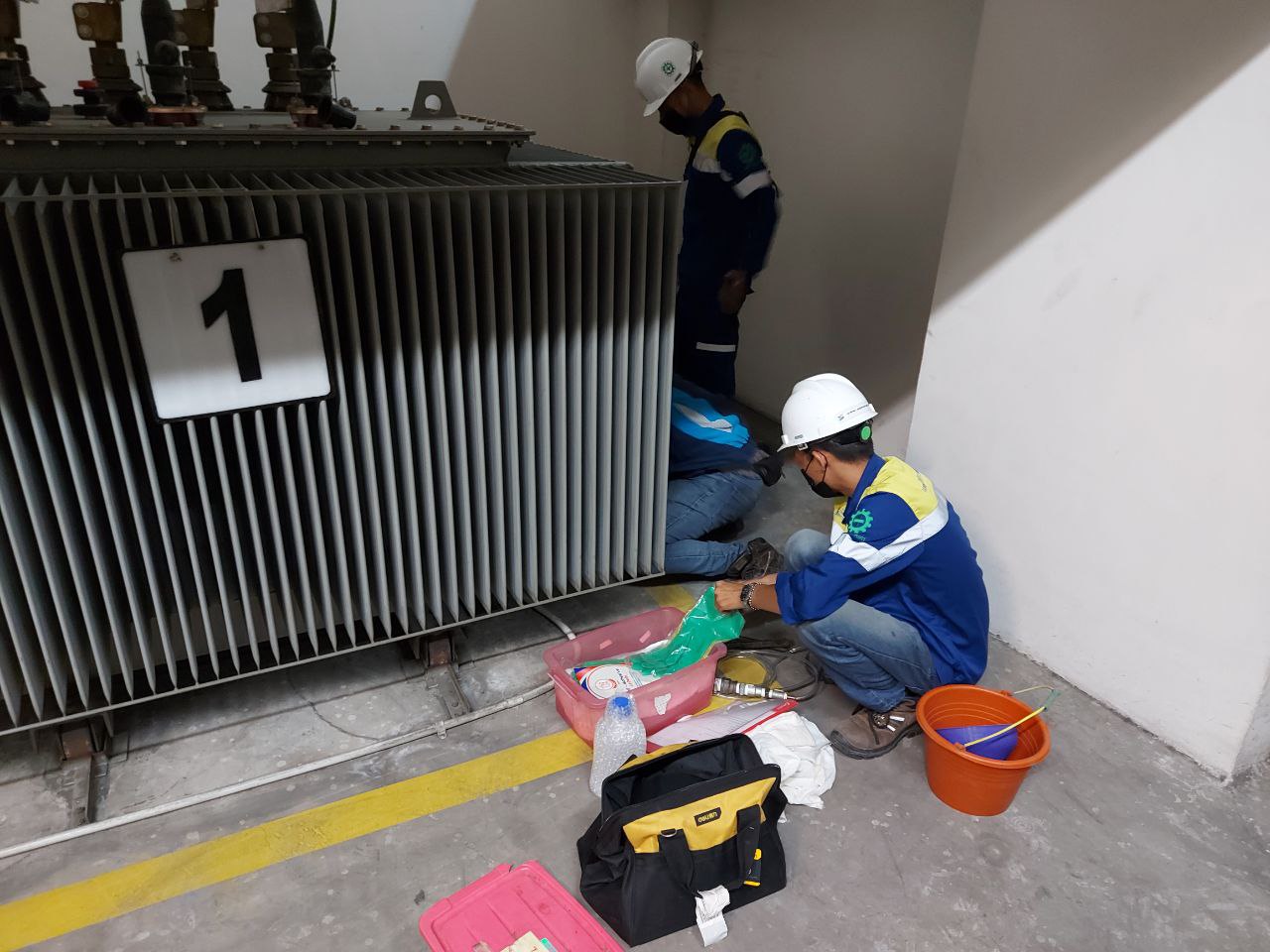 Photo 2022 04 20 13 51 14 - electrical & industrial supplier - system integrator - service & maintenance subcontractor