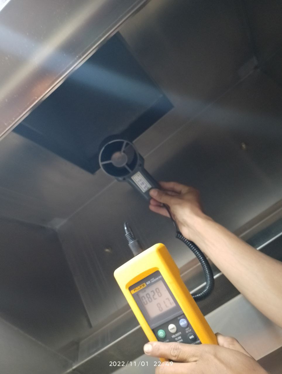 Cleaning ducting hvac 1 - electrical & industrial supplier - system integrator - service & maintenance subcontractor