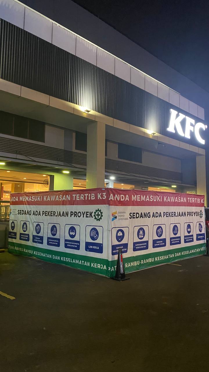 Instalasi ev charging kfc tugu tani