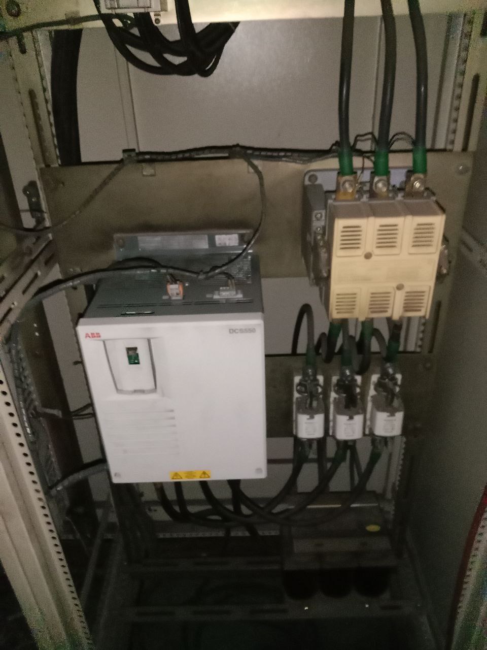 Preventive maintenance panel listrik industri