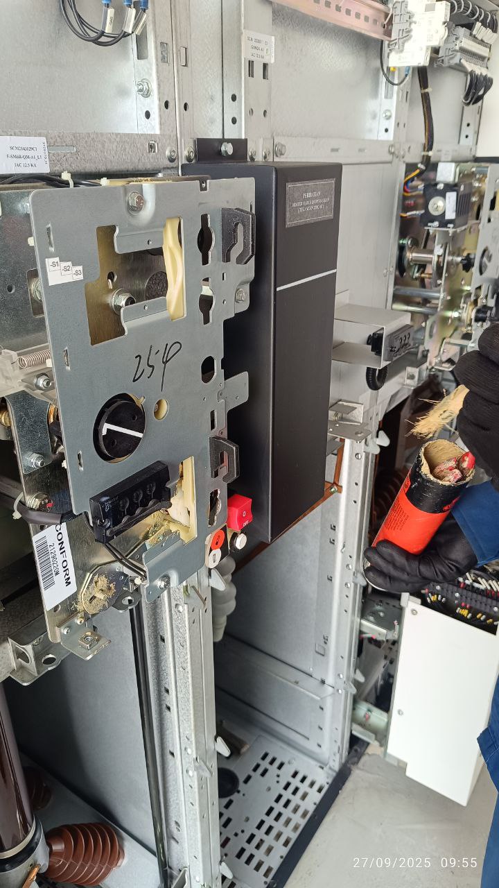 Maintenance panel mv industri