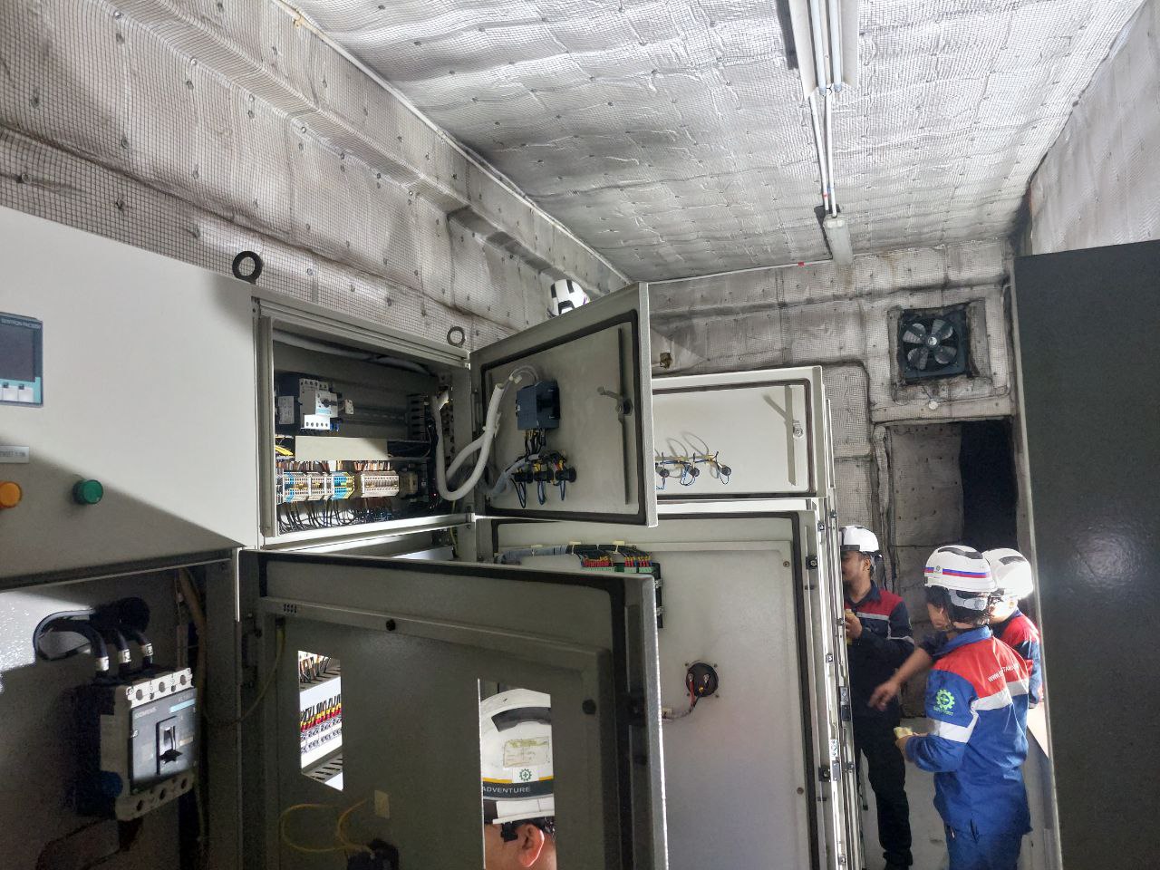 Troubleshooting genset panel