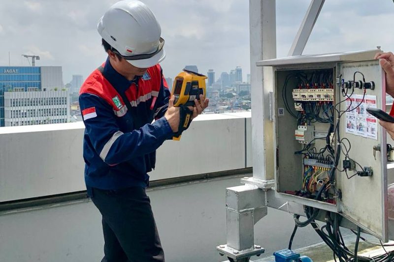 Infrared Thermography: Predictive Maintenance untuk Mencegah Kegagalan Panel Listrik