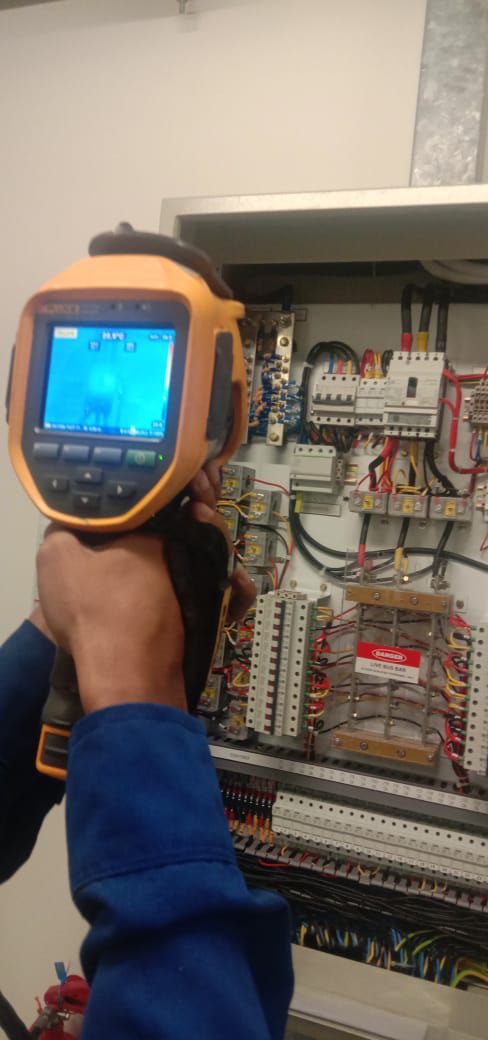 Infrared thermography electrical system