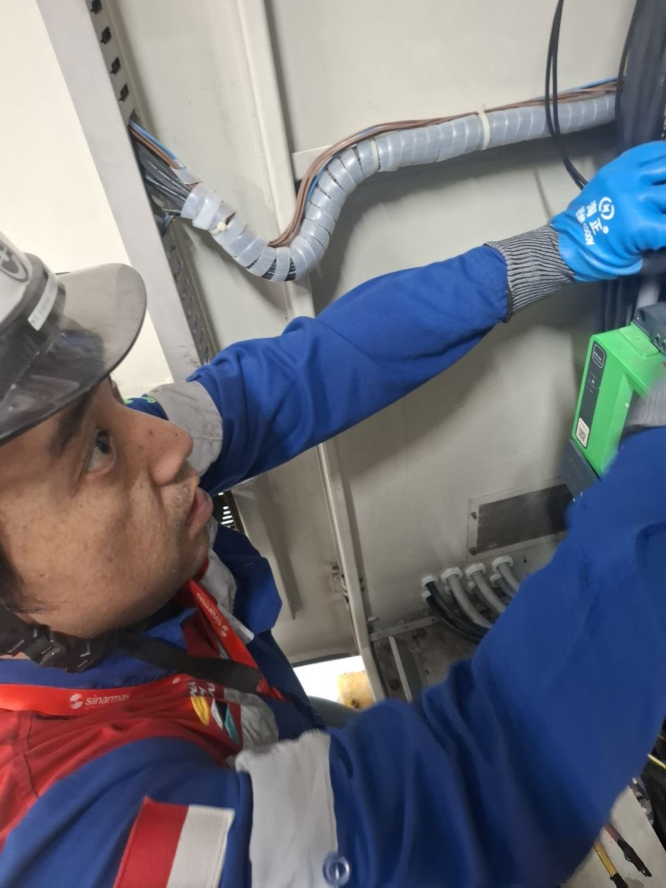 Engineer working on vfd system