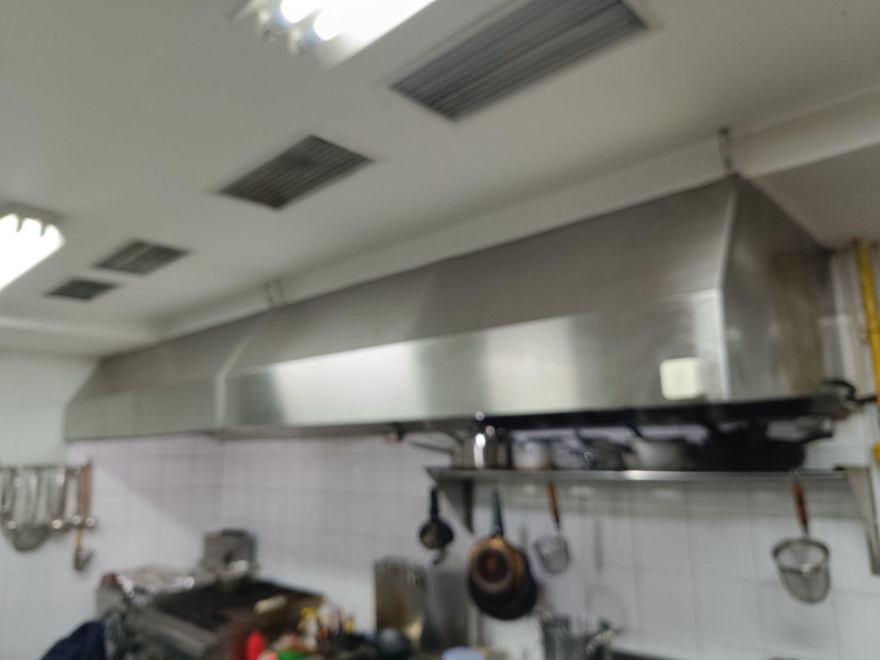 Cleaning ducting exhaust kitchen gontran cherrier